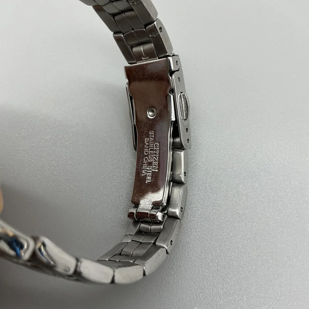 Citizen Womens Watch 25mm Silver Tone Day Date 1002-S047498 New Battery 6.25